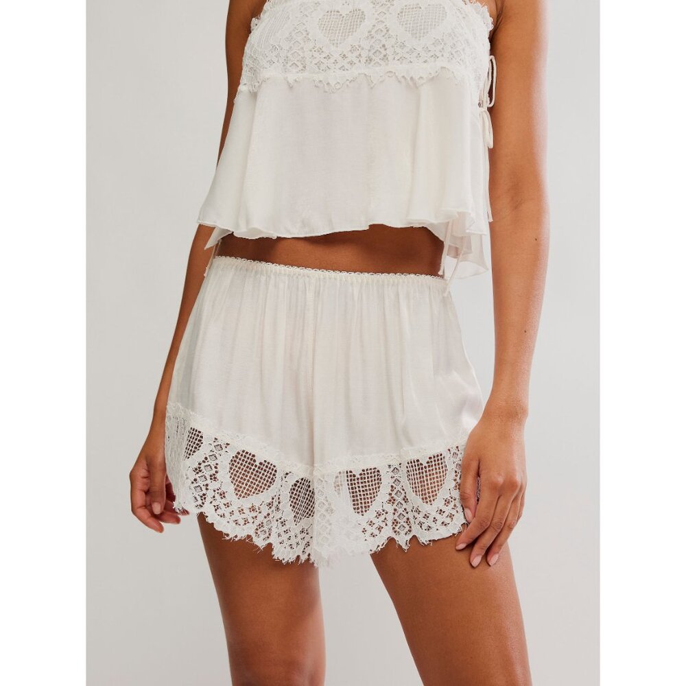 🆕 FREE PEOPLE Sweet Love Boxers / White Alyssum